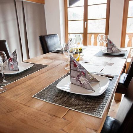 Auszeit Maisonette การ์มิช-พาร์เทนเคียร์เชน ภายนอก รูปภาพ